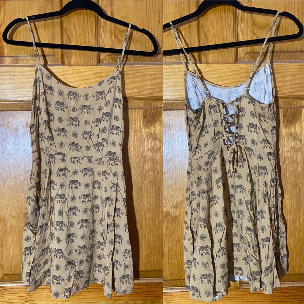 Forever 21 elephant patterned dress